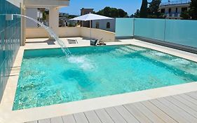 Perle Marine Suite Apartments